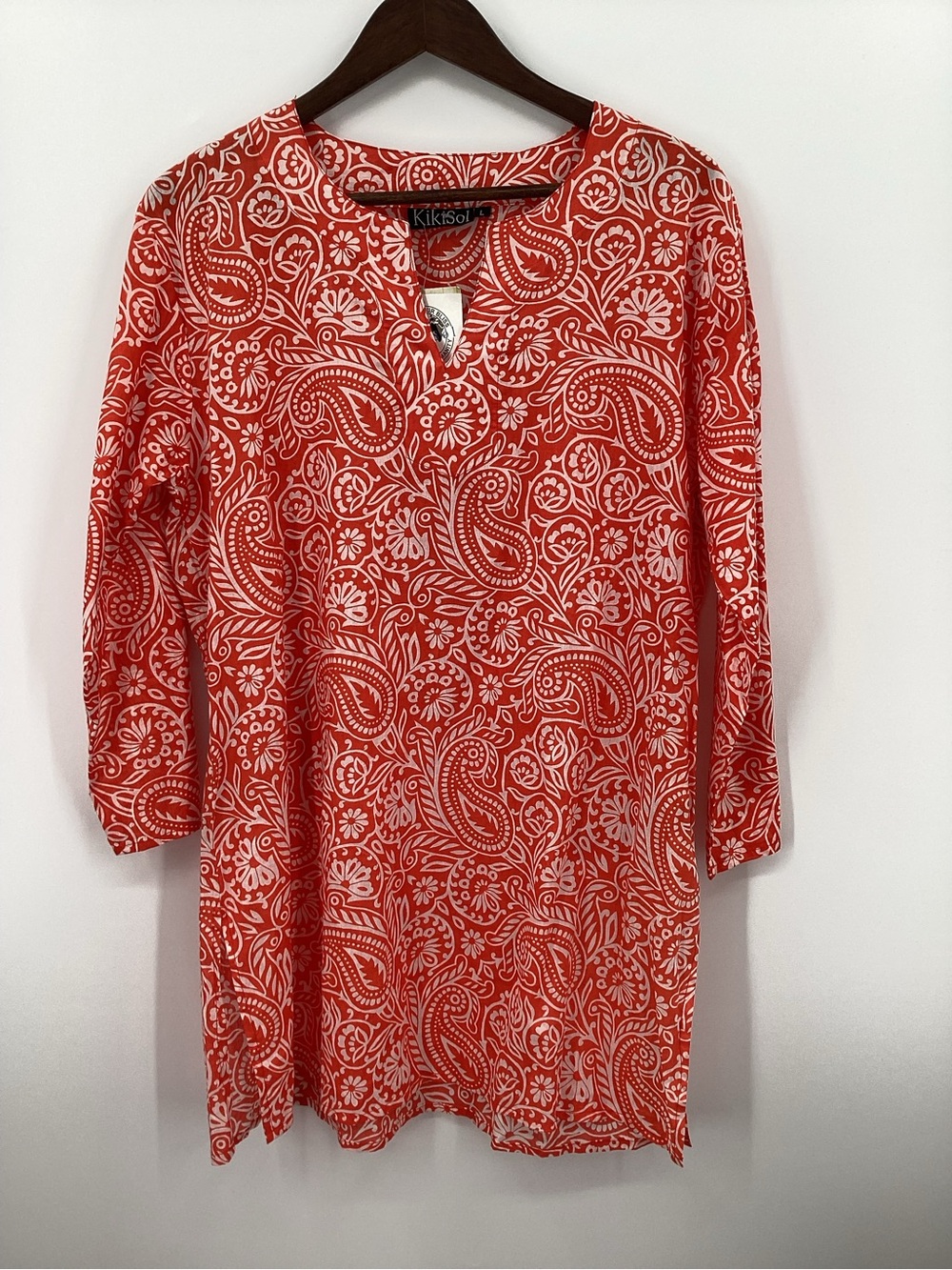 Kiki Sol Coral Paisley Split-Neck Women's Tunic